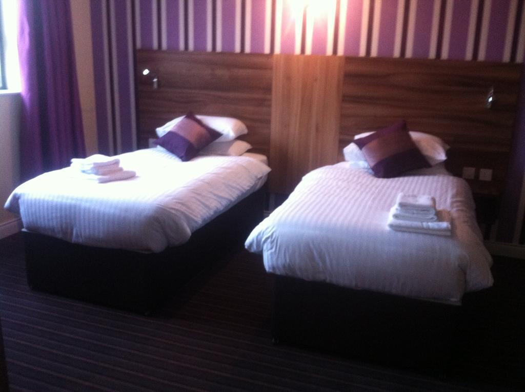 Mourne Country Hotel Ньюри Номер фото
