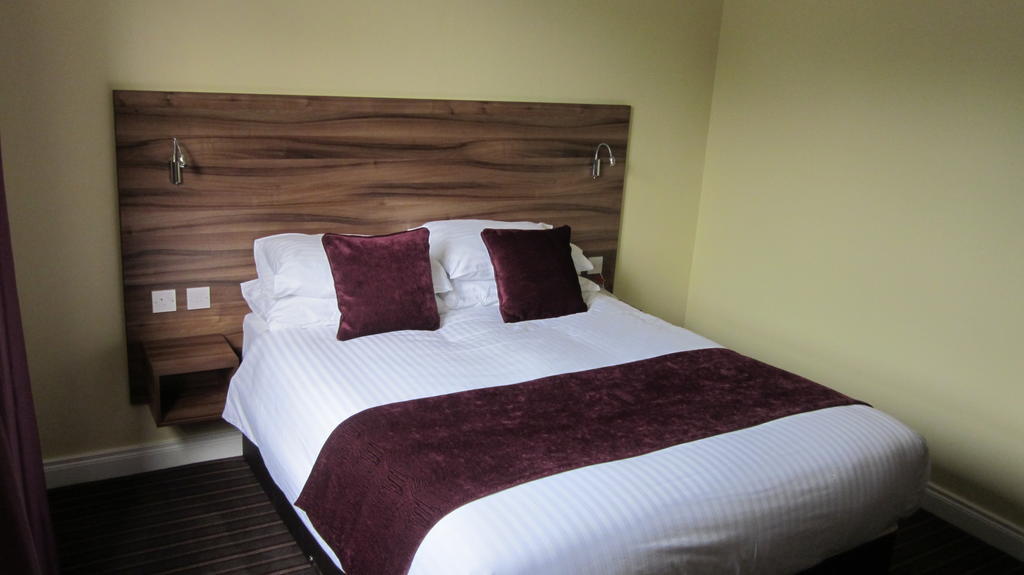 Mourne Country Hotel Ньюри Номер фото