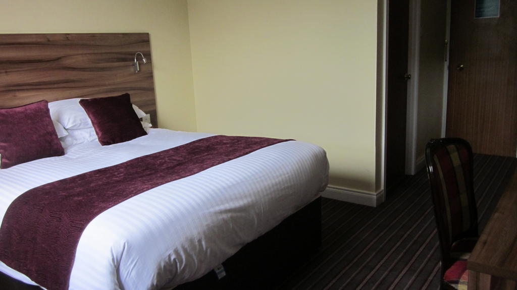 Mourne Country Hotel Ньюри Номер фото